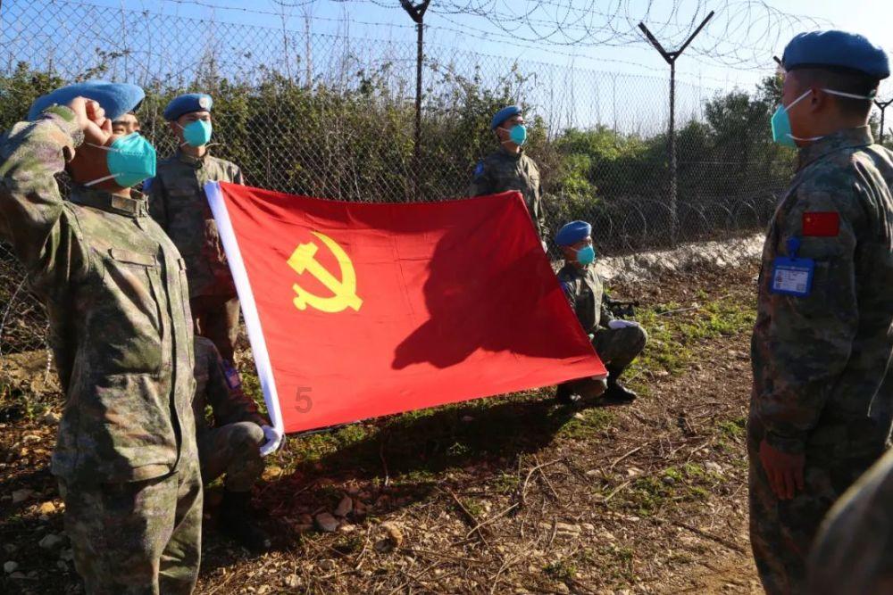 卡通小车找不同